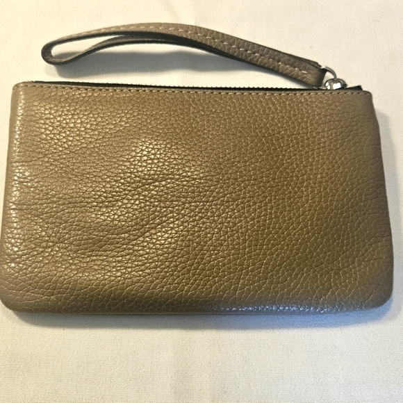 Marc Jacobs French Grey Pebbled Leather Zip Phone Wristlet Wallet - Picture 6 of 6